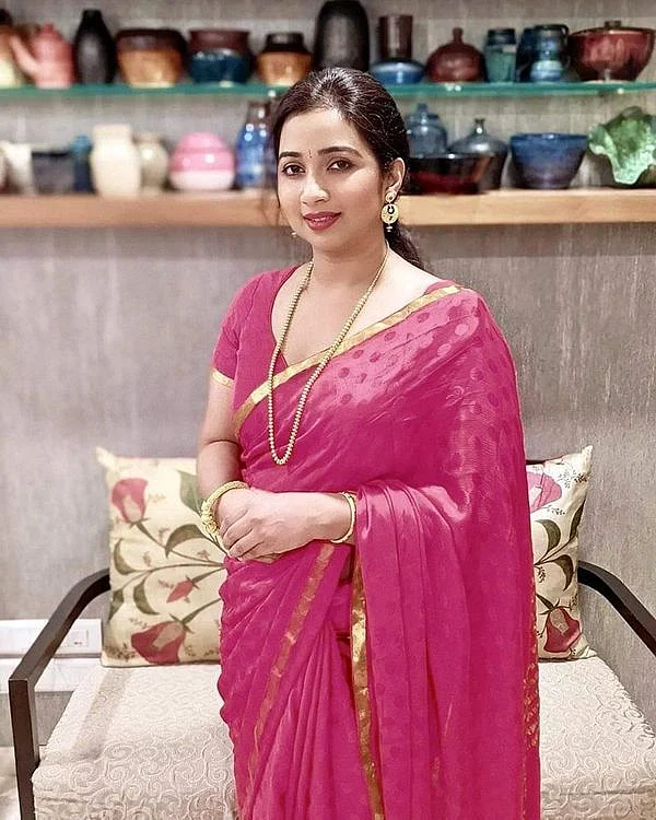 Shreya Ghoshal Queen