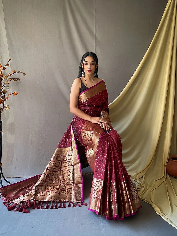 Beautiful Soft Silk Saree Is Having Checks Silver And Gold Zari Saree Banarasi silk sarees