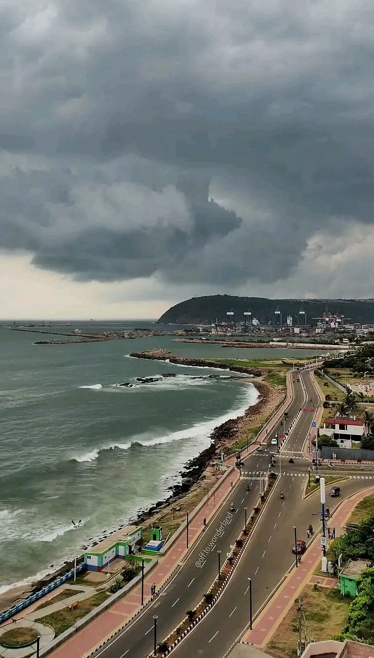 Amazing View Of Visakhapatnam 🌧️😍