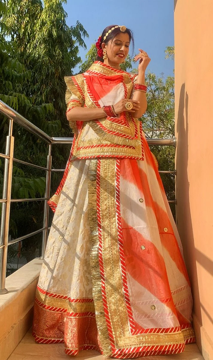 Rajputi Poshak