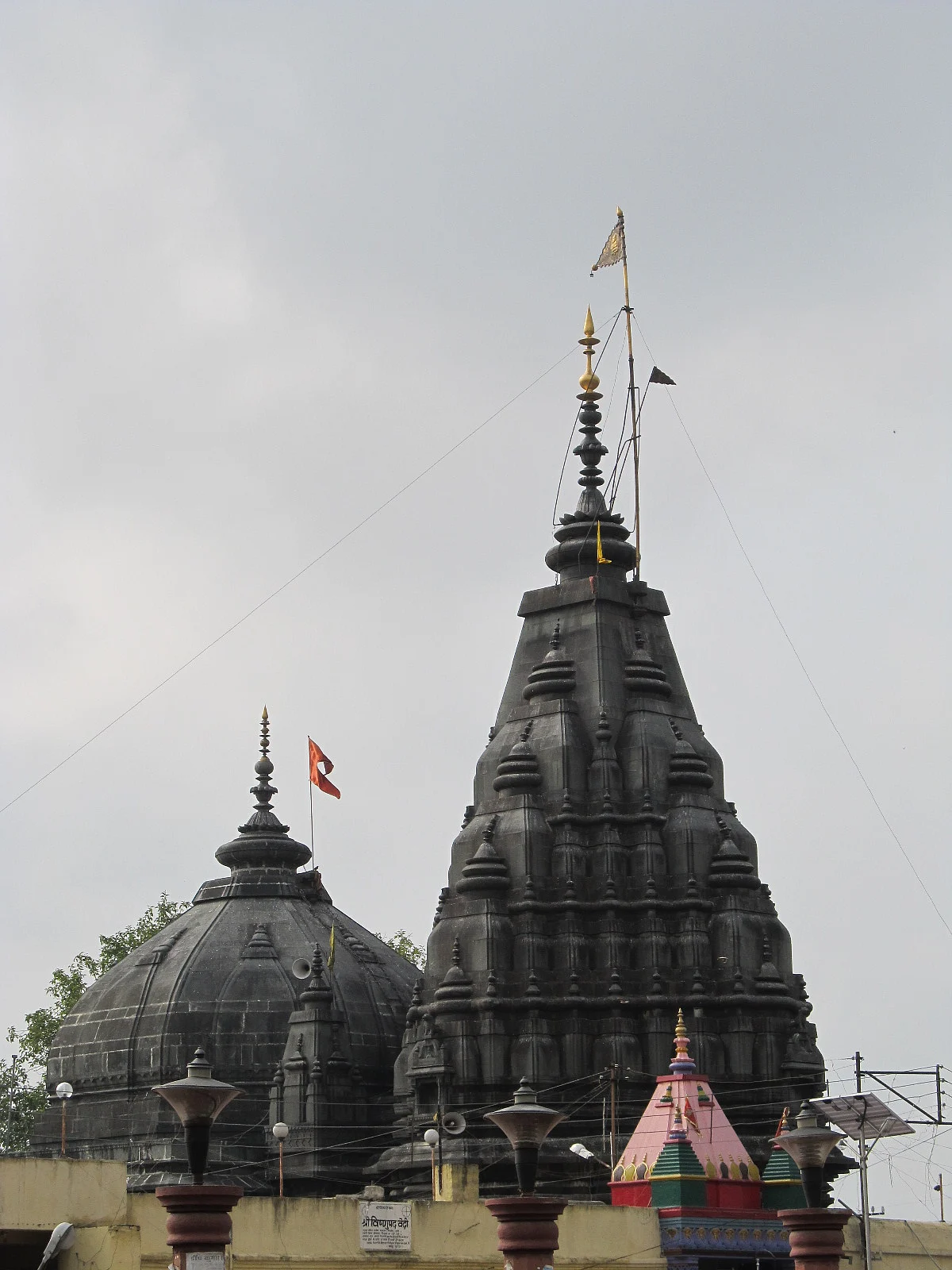 Vishnupad Temple