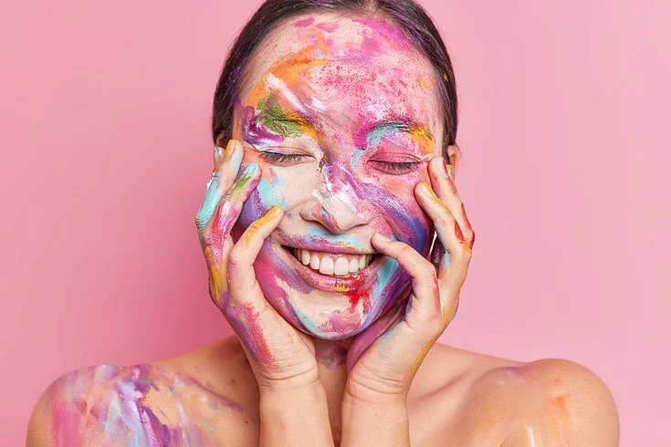 Holi Skincare