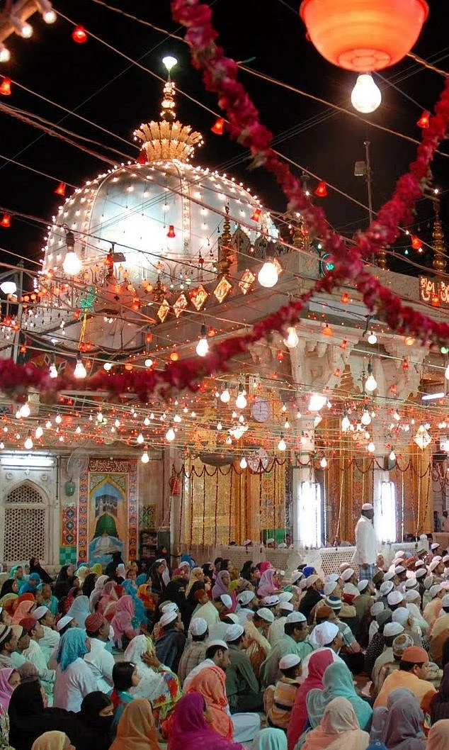 Famous Muslim Shrines