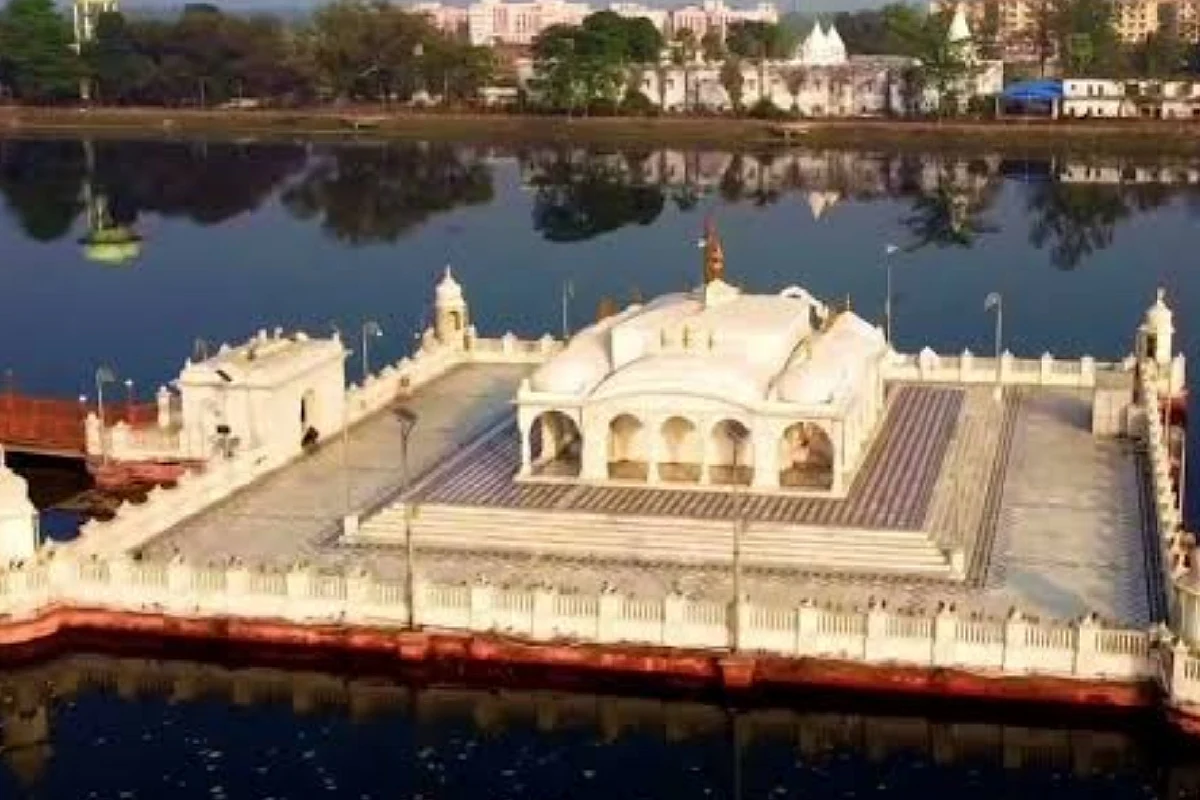Jal Mandir Pawapuri
