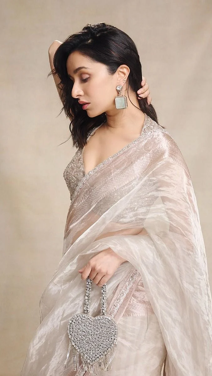 Shraddha Kapoor Saree 7
