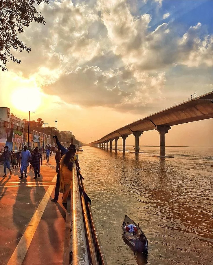Riverfront🖤Sunset Scene🌄