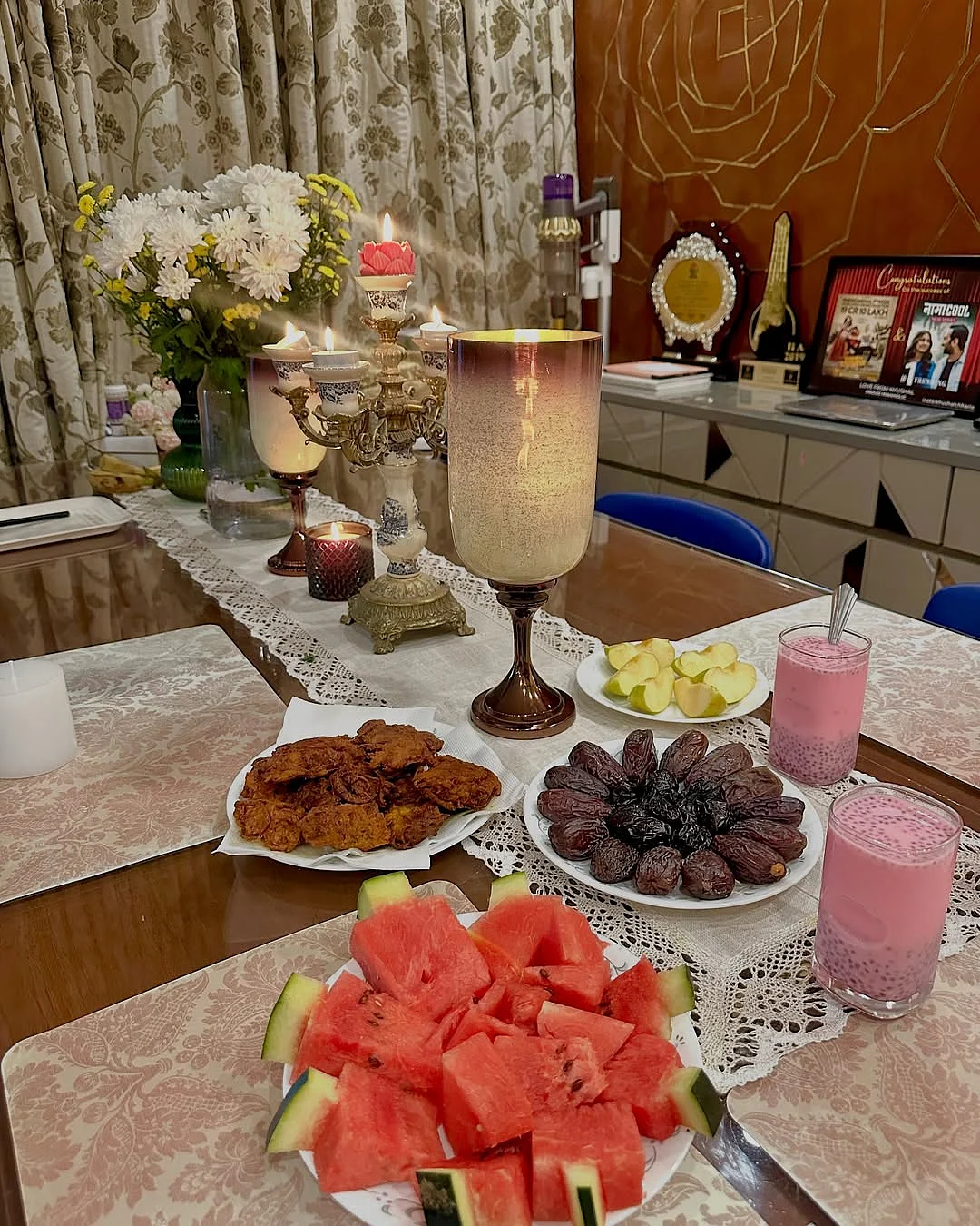 Ramadan Mubarak Day 1 Sehri se iftaari tak ka khoobsurat safar. Alhamdullilah Dua mai yaad rakhiyega 4