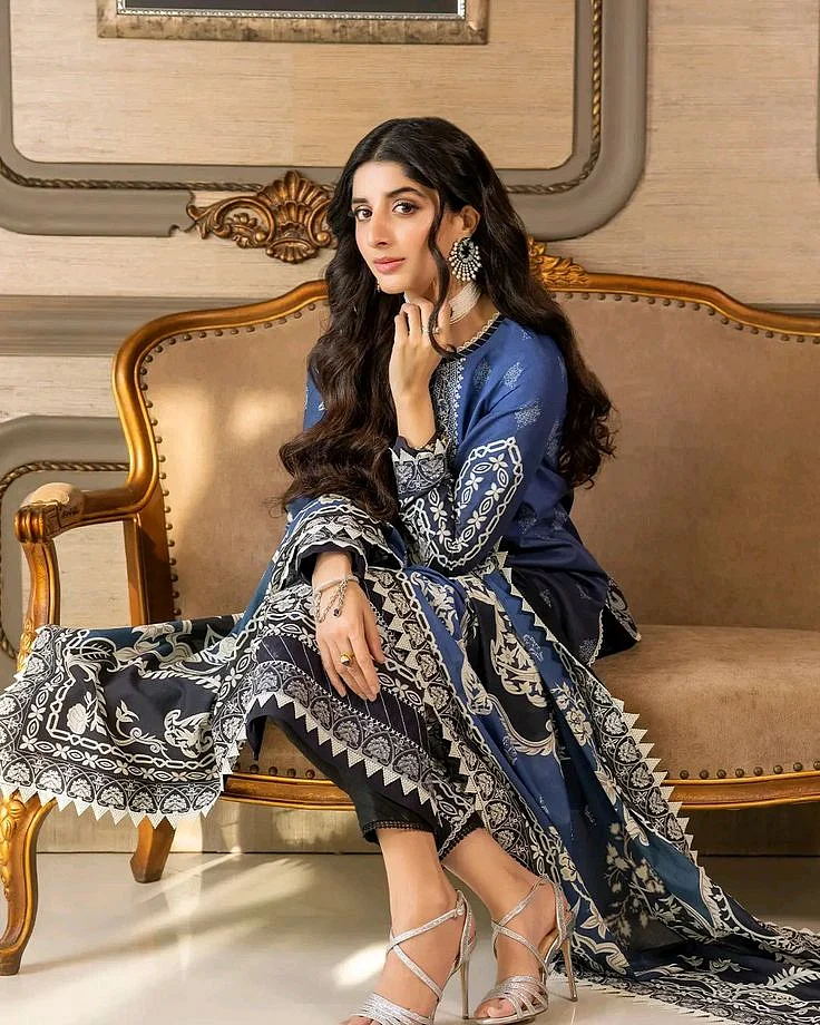 mawra hocane suit 7