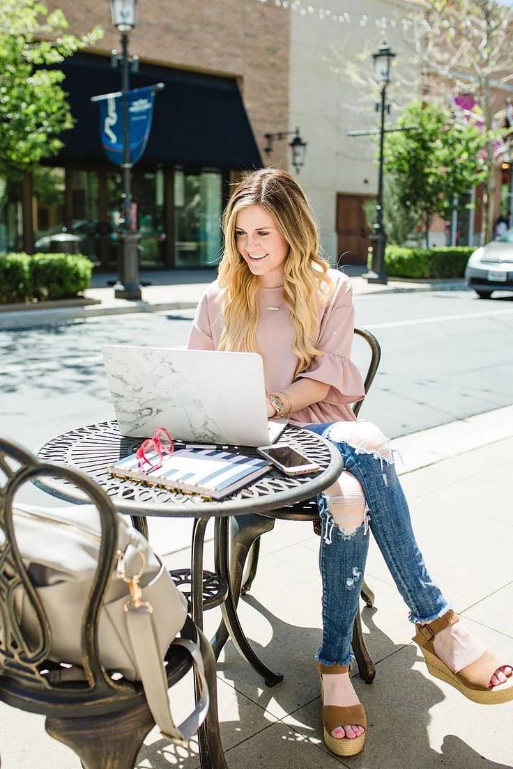 Work Life Balance Tips While Getting Stuff Done • Everyday Ellis