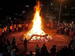 Holika Dahan 5