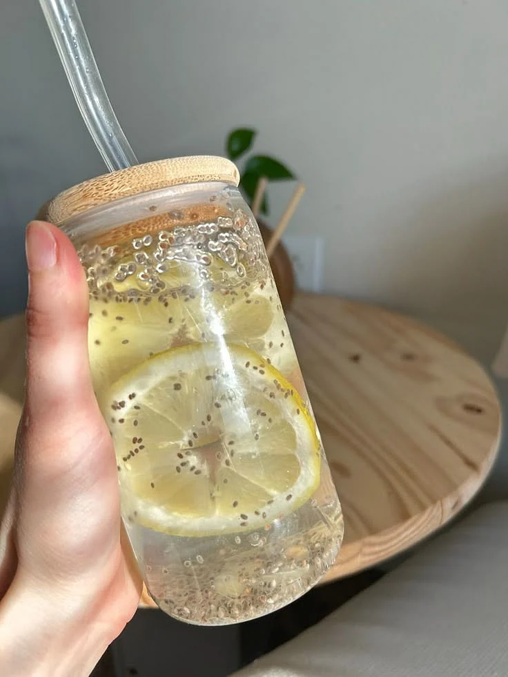 Chia seeds water4