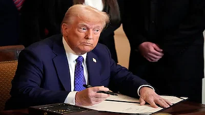 Donald Trump Serious 2025 02 04479ba46f62143e0bc00579025c66fa