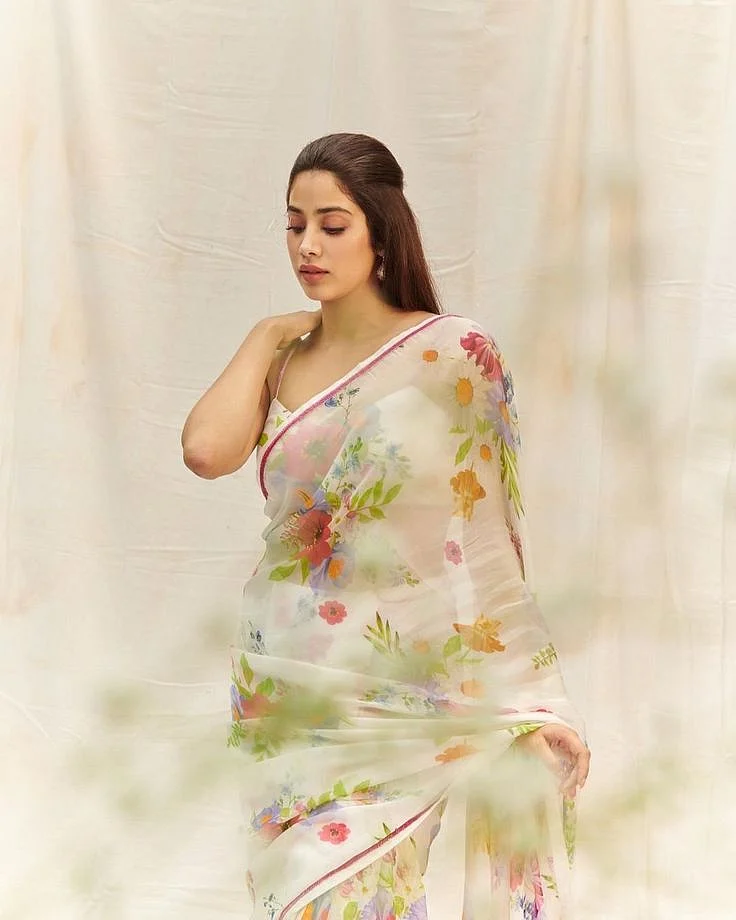 Janhvi Kapoor Saree 5