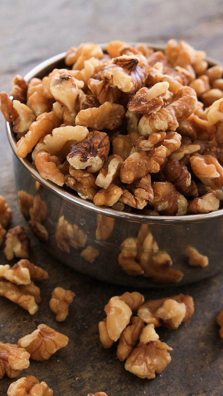 nuts7
