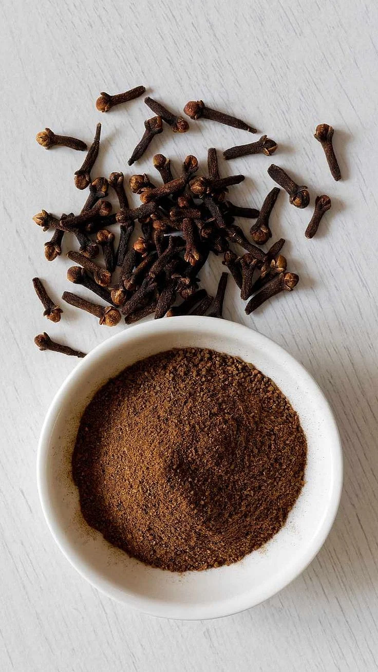 cloves8