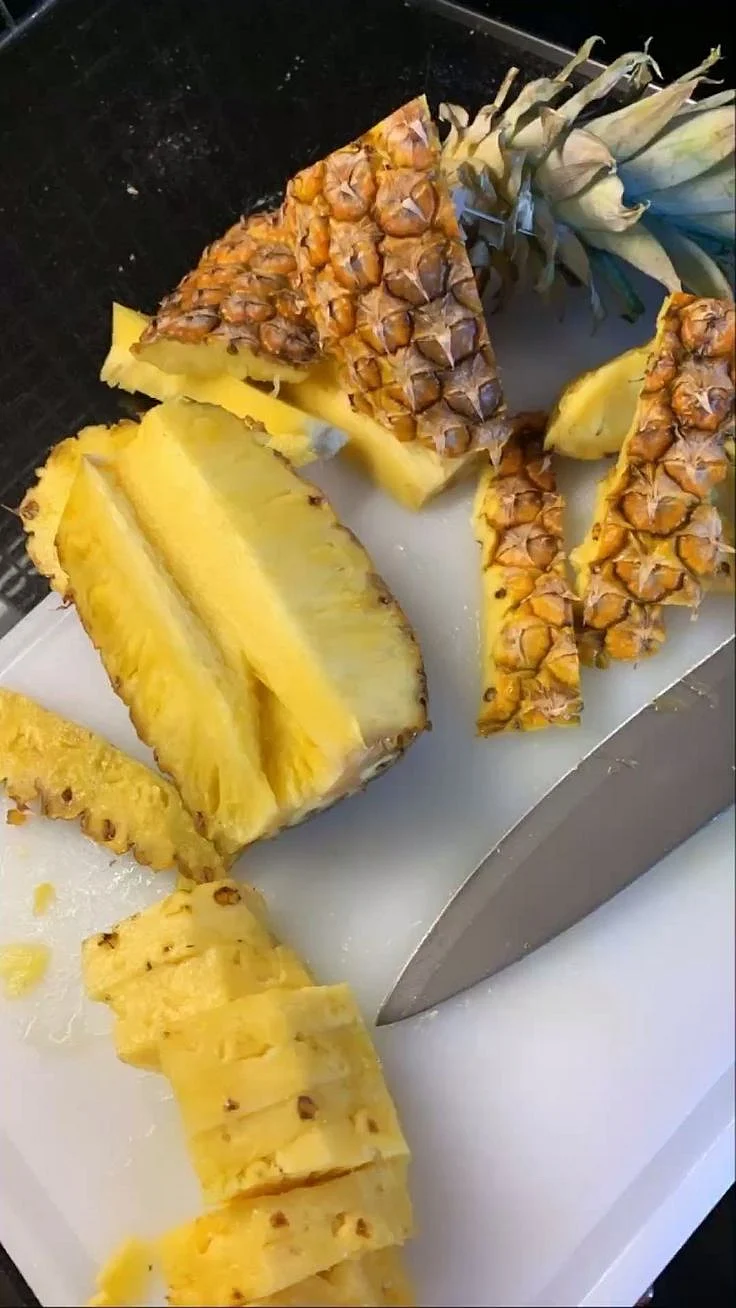 Pine Apple 1