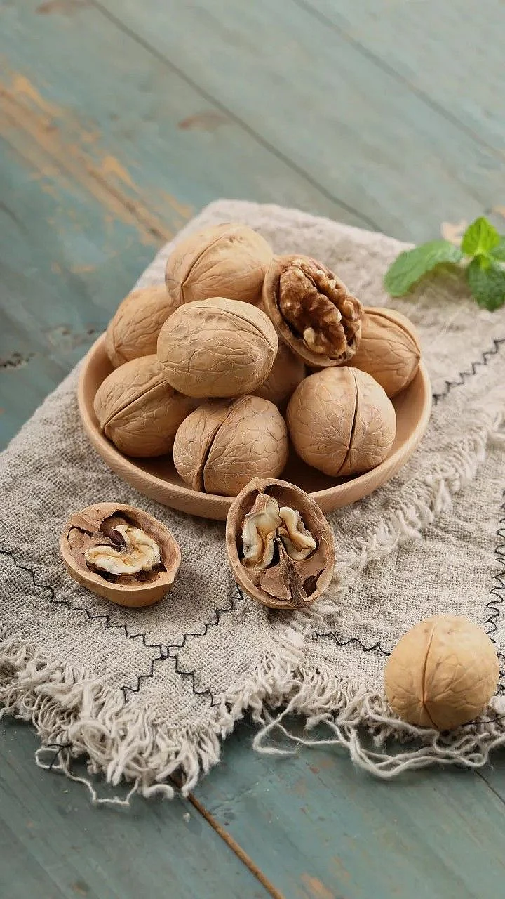 walnut.4