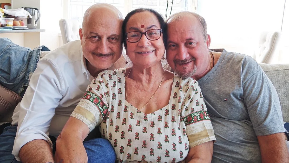 anupamkher166295714665316629571587611662957158761