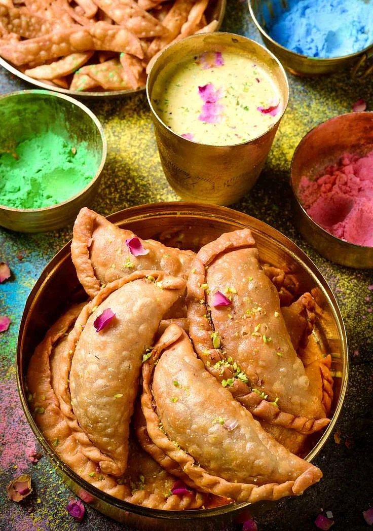 Gujhiya 1