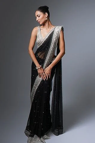 Buy Green Silk Placement Hand Contrast Border Saree With Unstitched Blouse Piece For Women by AAMRA BY LAVANYA Online at Aza Fashions