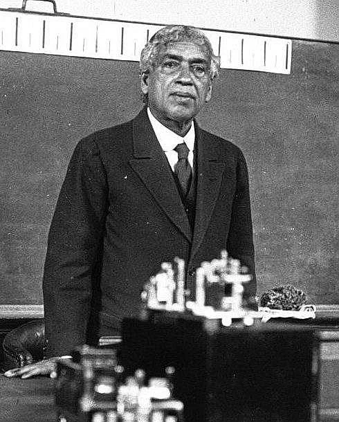 Jagdish Chandra Bose 5 Fast Facts You Need to Know