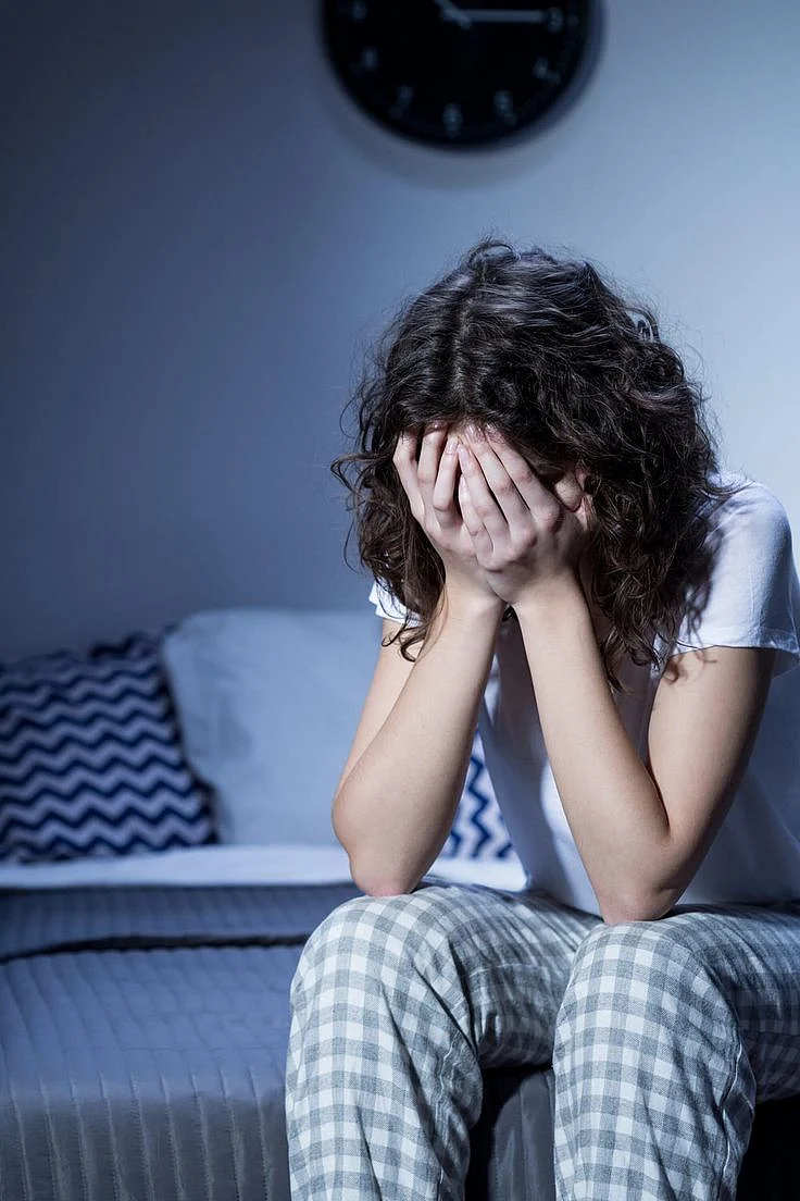 7 Common Signs of Lack of Sleep and What to Do Healthier Steps