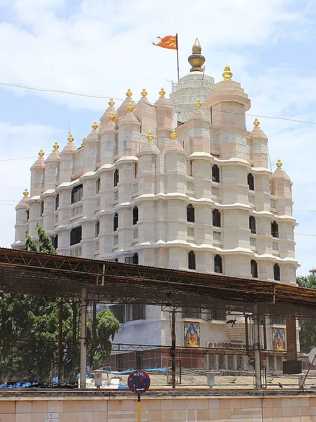 Siddhivinayak Temple Mumbai Wikipedia 4