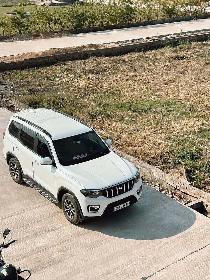 Mahindra scorpion 🤍🔫