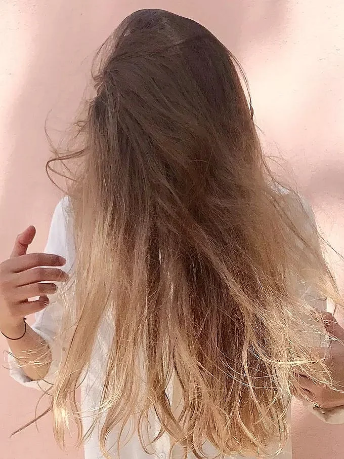 frizzy hair 5