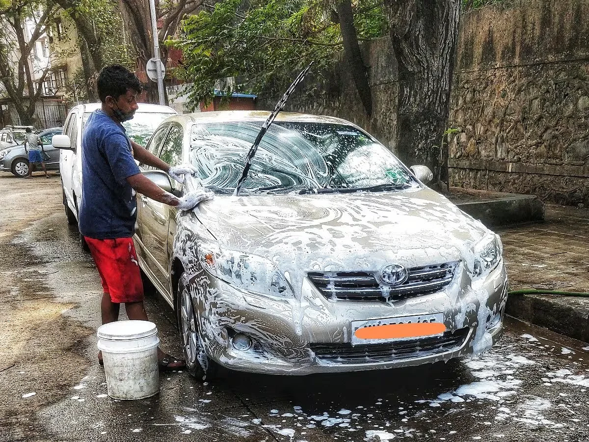 carandbikewashingbesttipsforholi17111929859481711193074462
