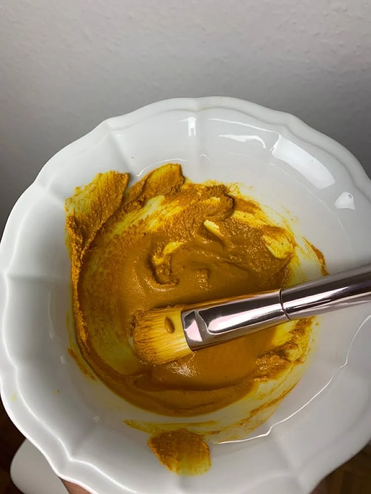 Turmeric and Yogurt Face Mask