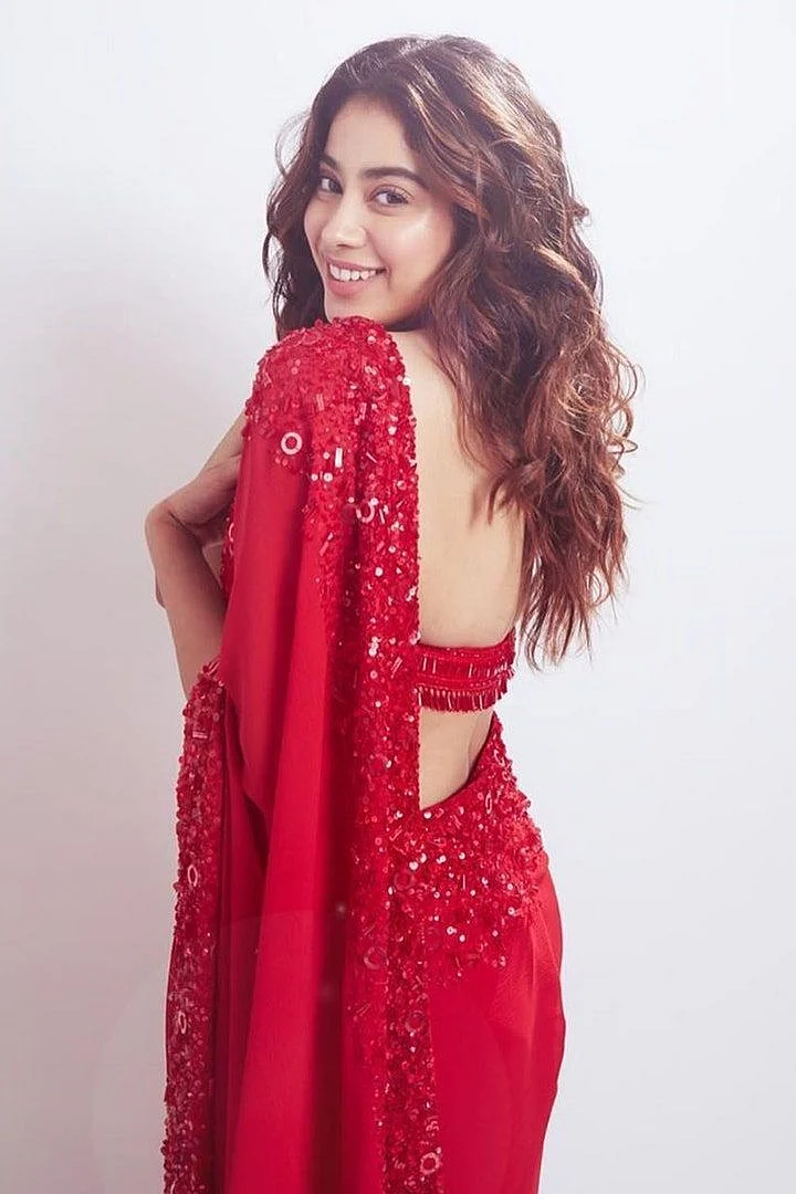 curvy open hair