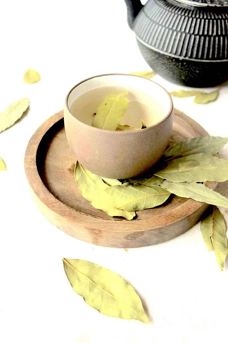 bay leaf water
