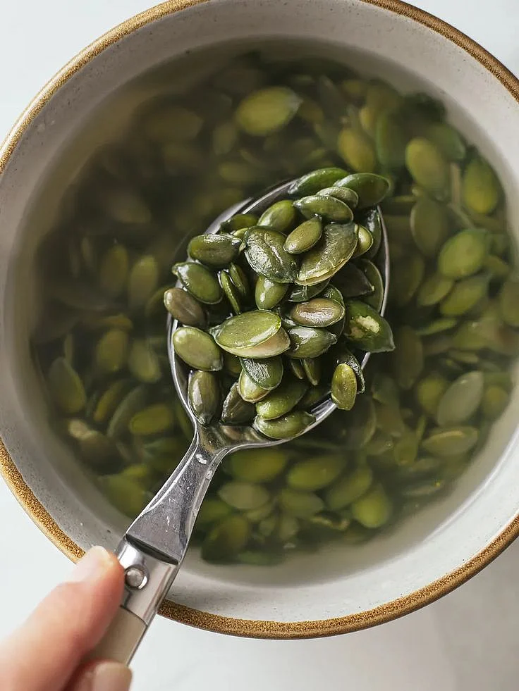pumpkin seeds in milk 1