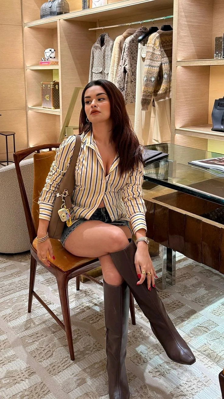 Avneet Kaur 2
