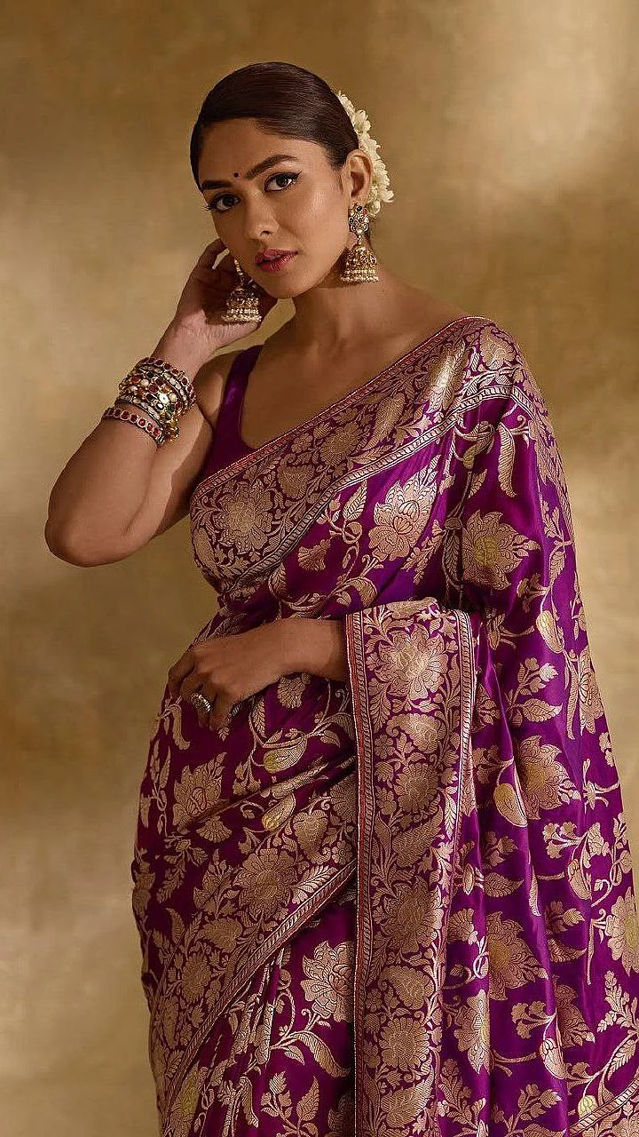 Mrunal Thakur 3