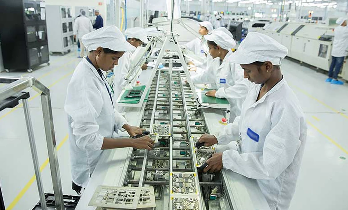 smartphone manufacturing plants copy8ufh 1