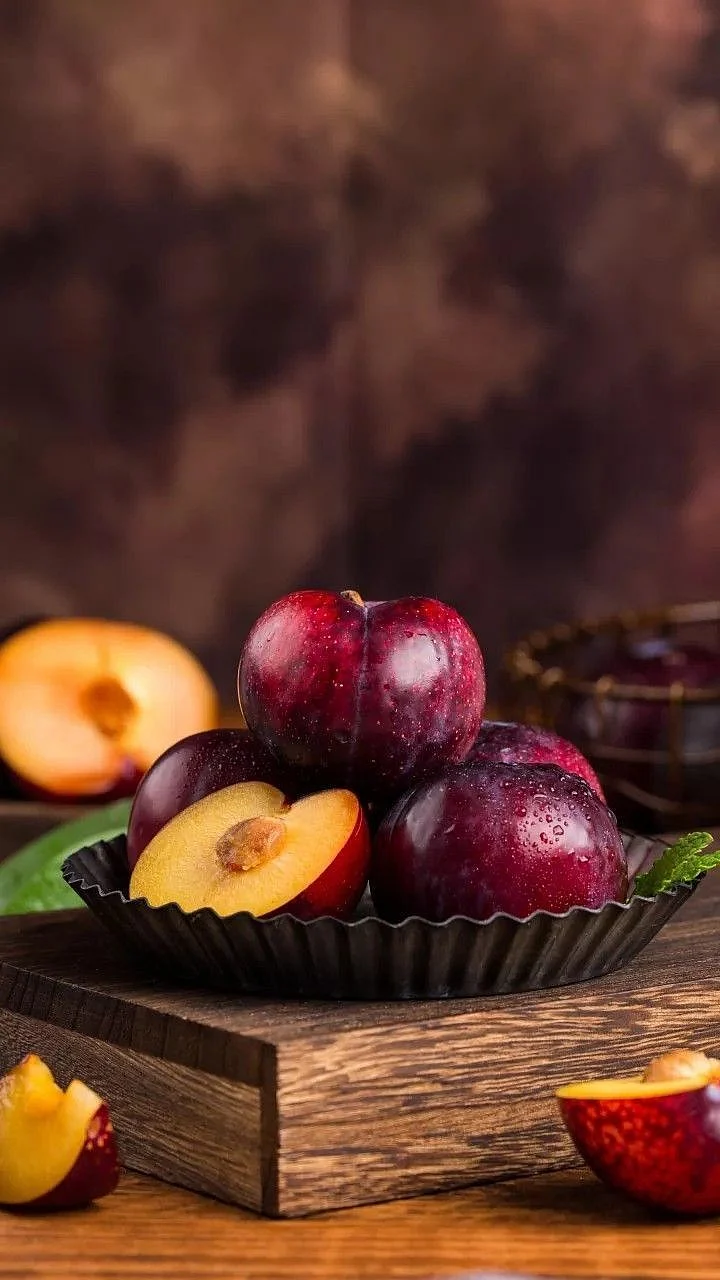 plums 3