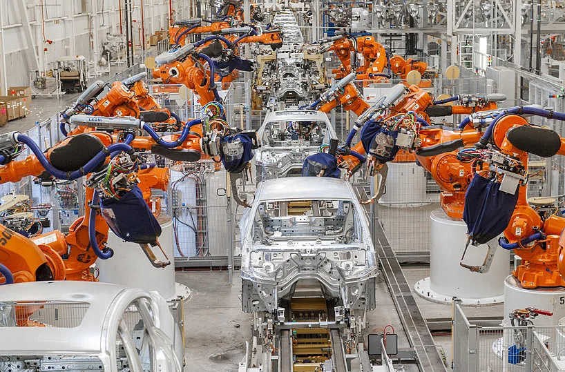 bmw production facilites designboom04