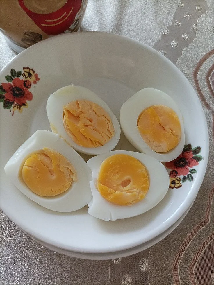 eggs. 7
