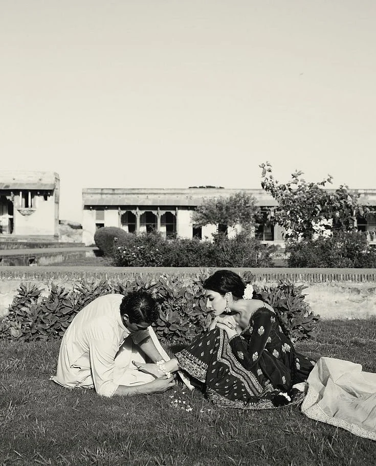 Desi couple aesthetic old school romance couple goals desi vibes indian couple aesthetic 2
