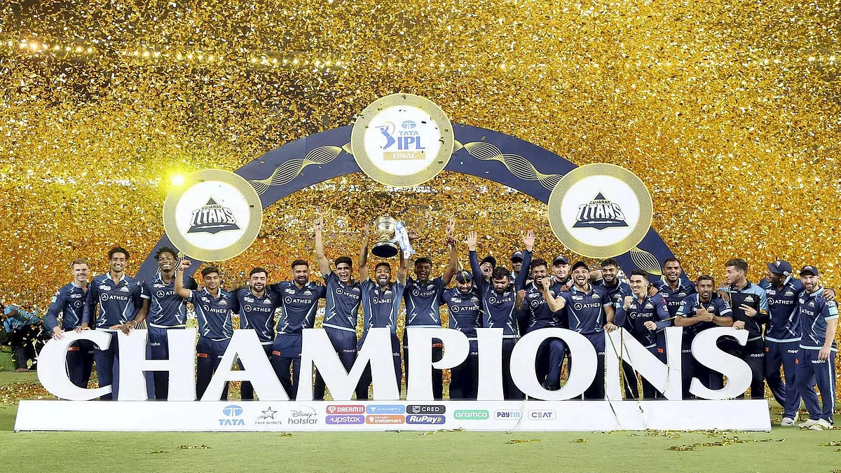 gujarat titans players with the ipl trophy