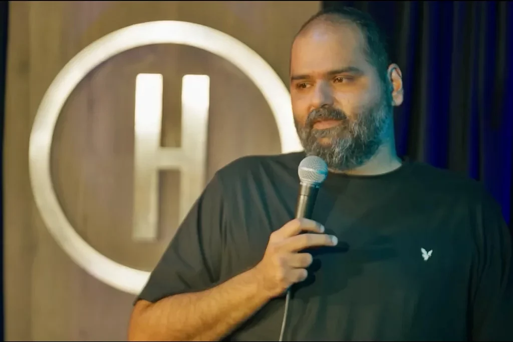 kunal kamra the habitat eknath shinde maharashtra standup comedy