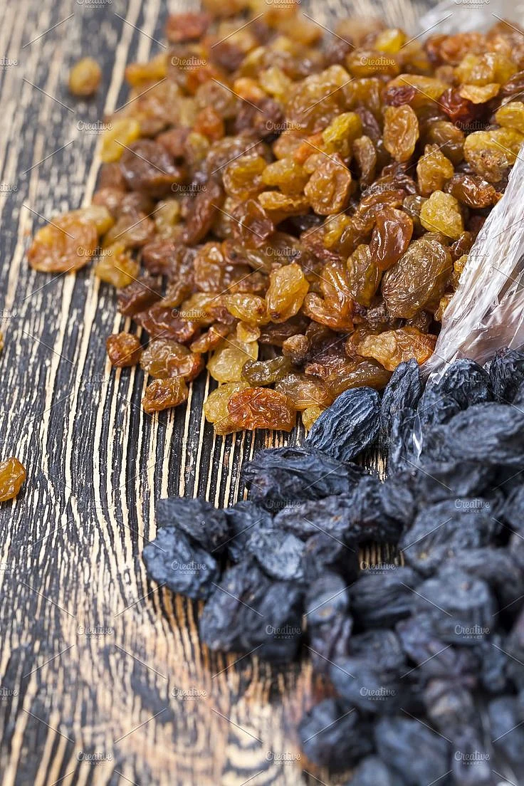 Black Raisins7