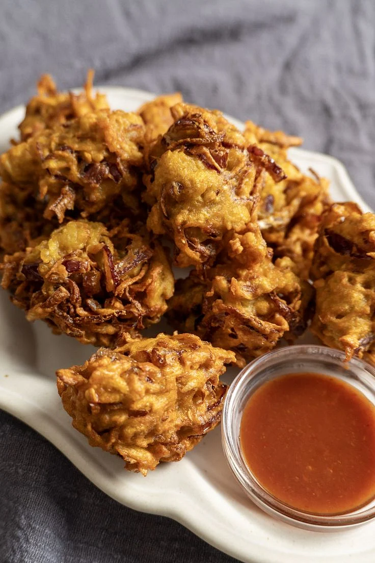 aloo pyaz pakoda