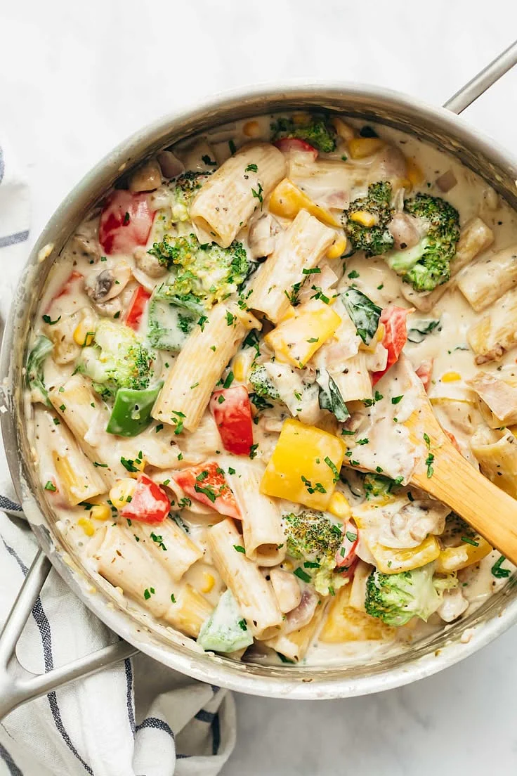 White Sauce Pasta with Vegetables