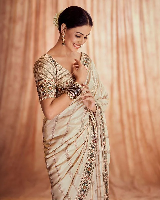 Genelia D souza 9