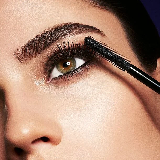 mascara