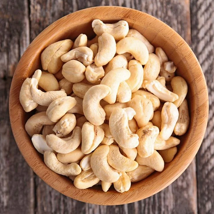 cashew.6