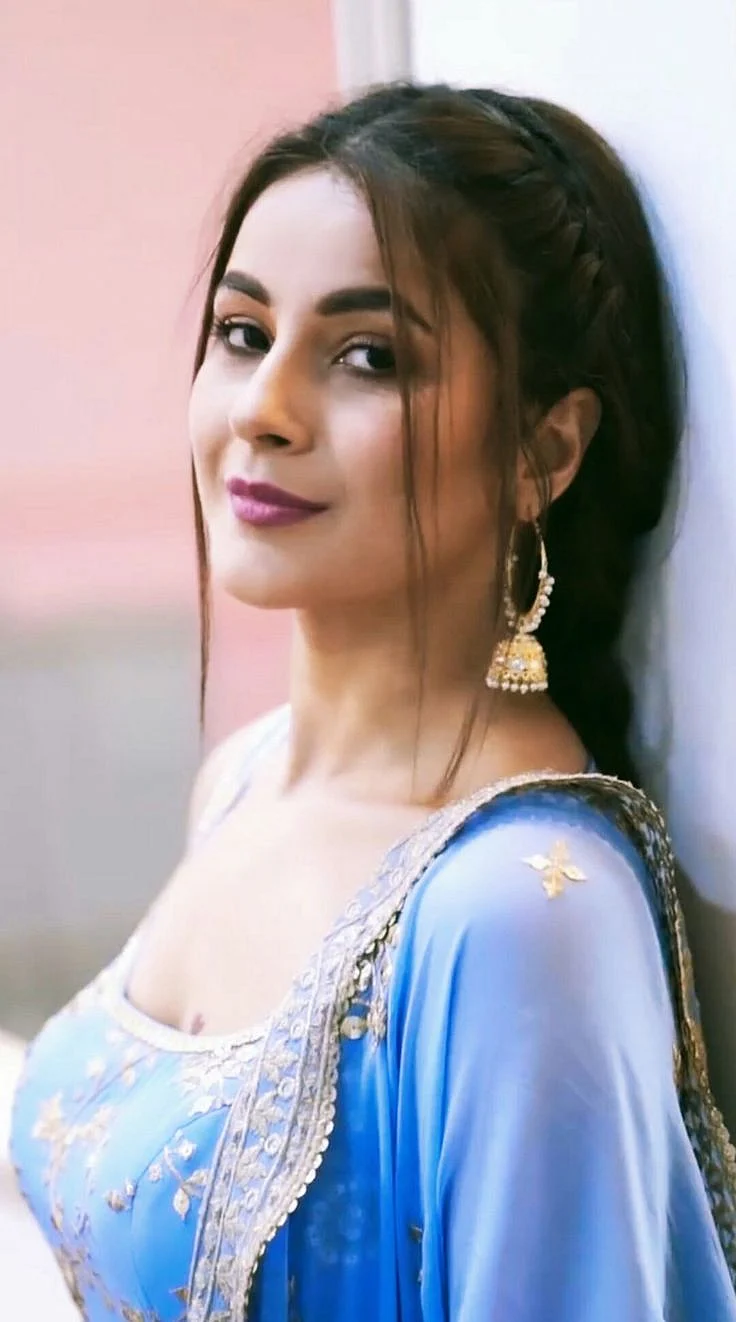 SHEHNAAZ GILL
